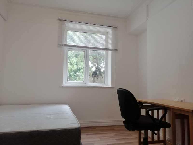 1 bed property in Salisbury Road, Cardiff